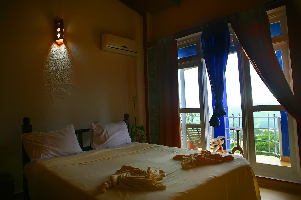 The Change Hotel Kandy Kültér fotó
